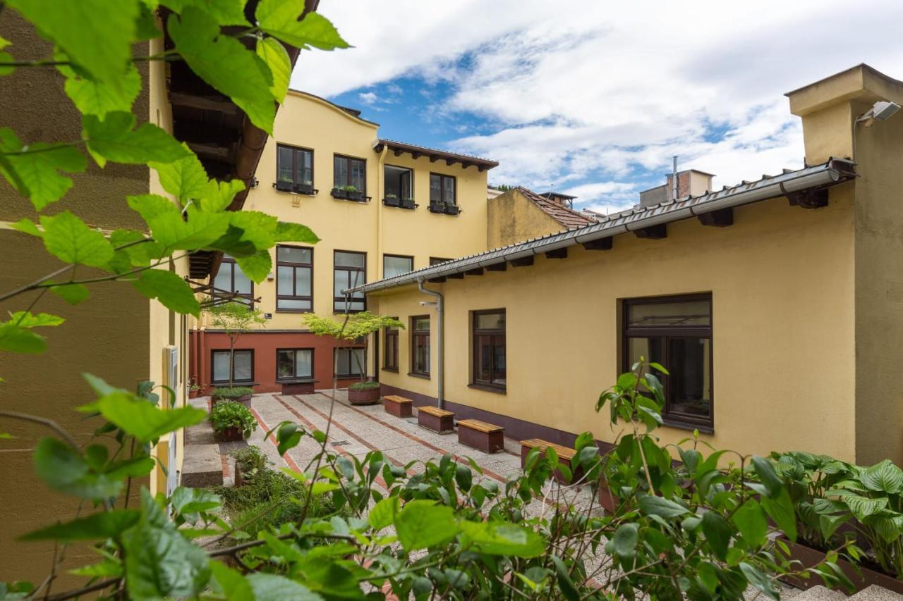 Chill Inn Studio Zagreb Exterior foto